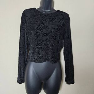 NWT Pretty Damage Crop Top